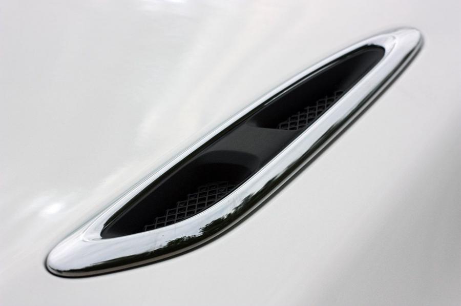  Buick Regal GS 2012 года  (фото 44 из 90)